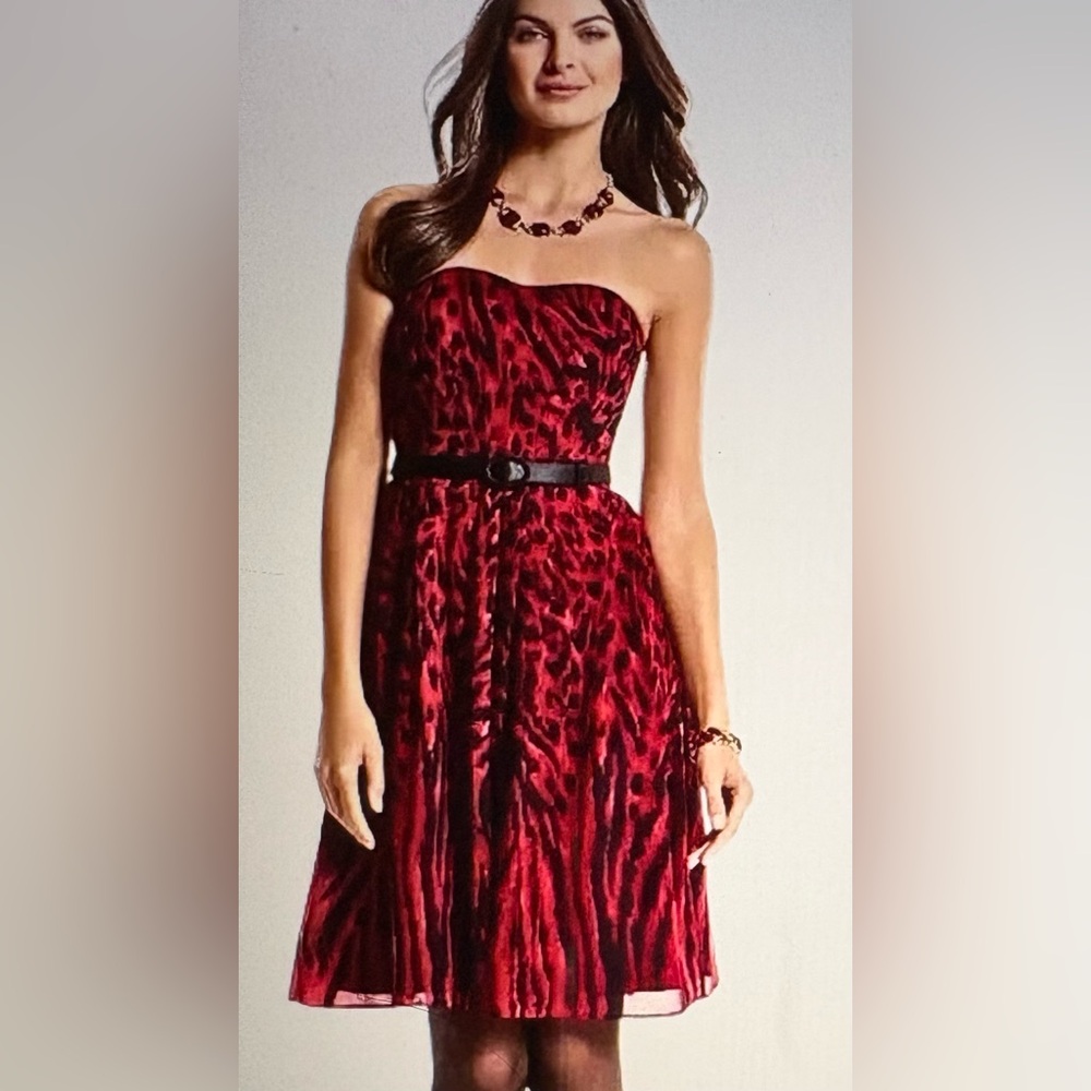 White House Black Market Strapless Red and Black Dress size small or size 2